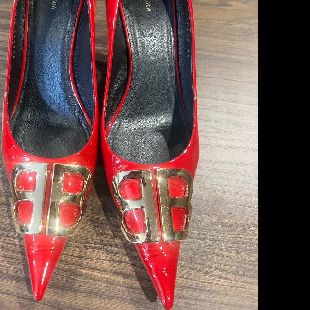 Balenciaga Red Patent Leather BB Pumps - 39